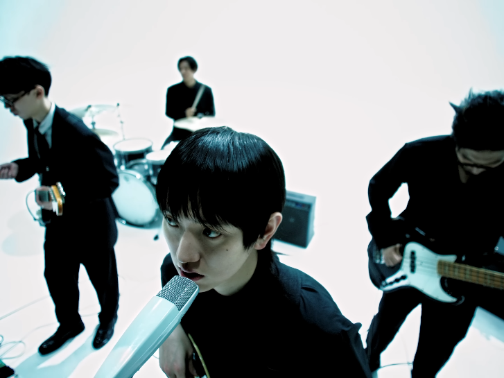 The Soundscapes of 실리카겔: A Journey through Korean Avant-Garde Pop